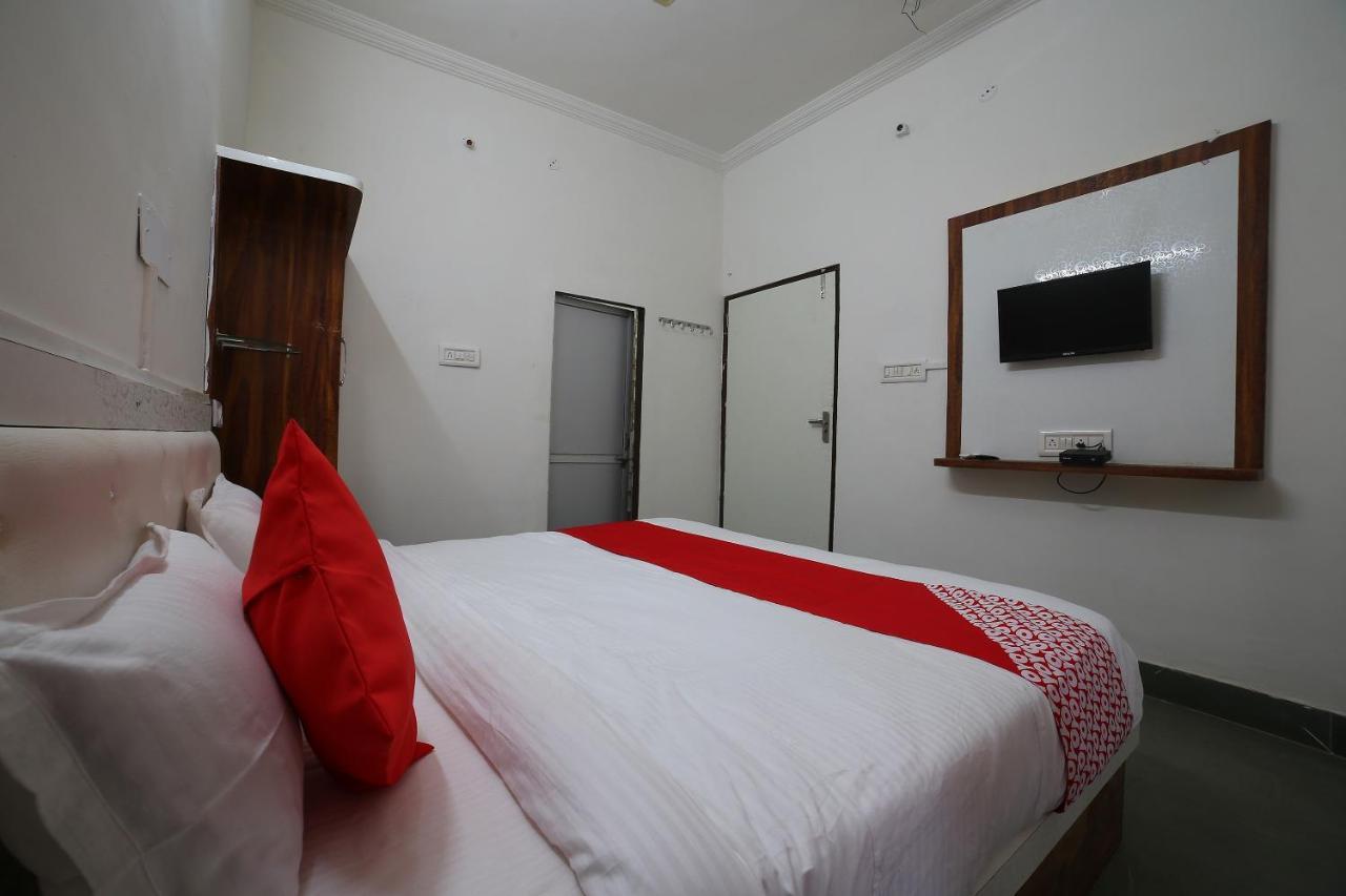Oyo 37077 Hotel Rawat Ajmer Eksteriør bilde