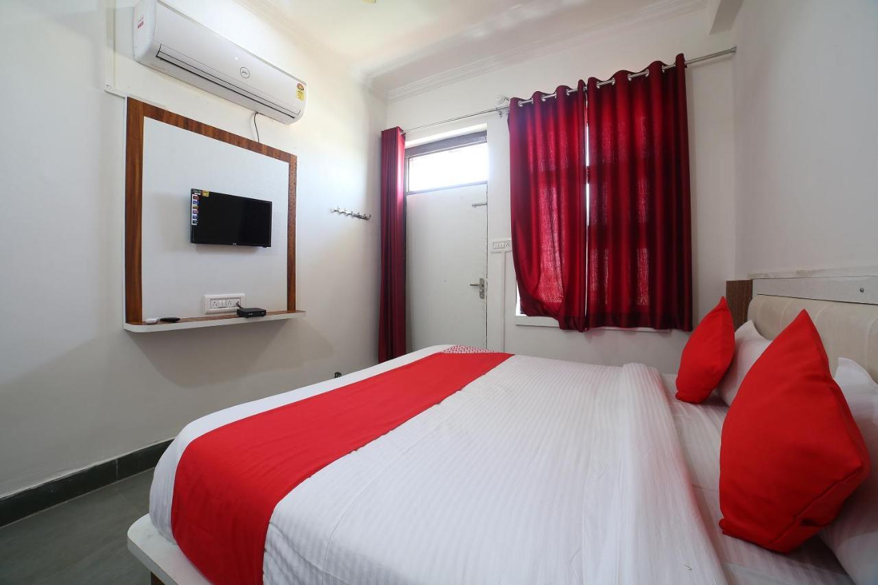 Oyo 37077 Hotel Rawat Ajmer Eksteriør bilde