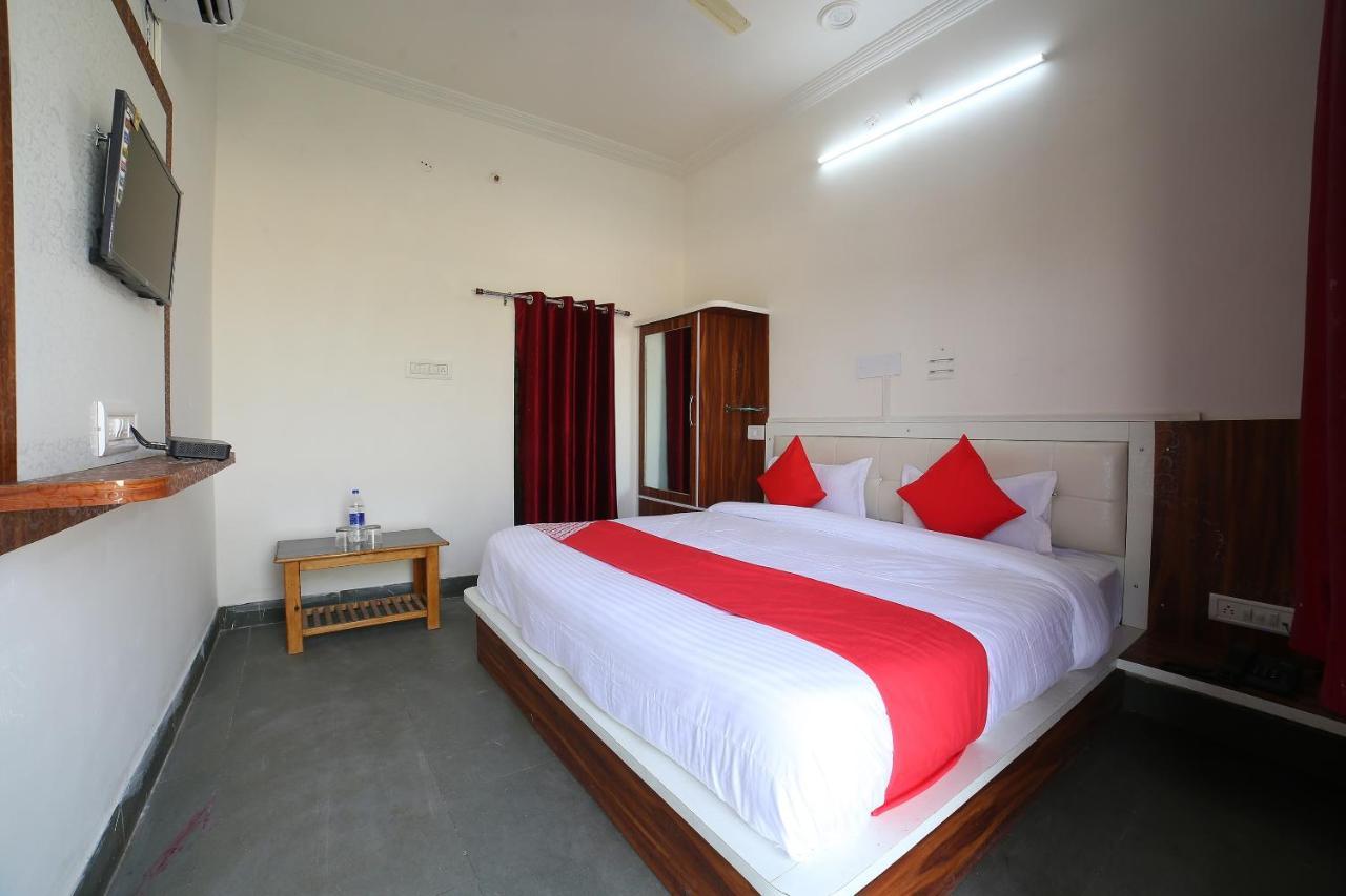 Oyo 37077 Hotel Rawat Ajmer Eksteriør bilde